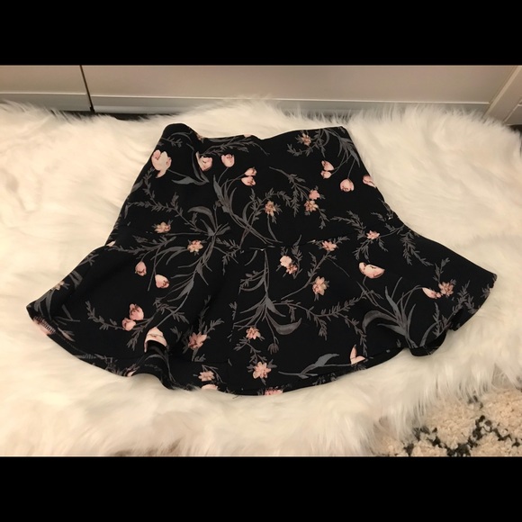 Sold🌷 - Picture 2 of 4